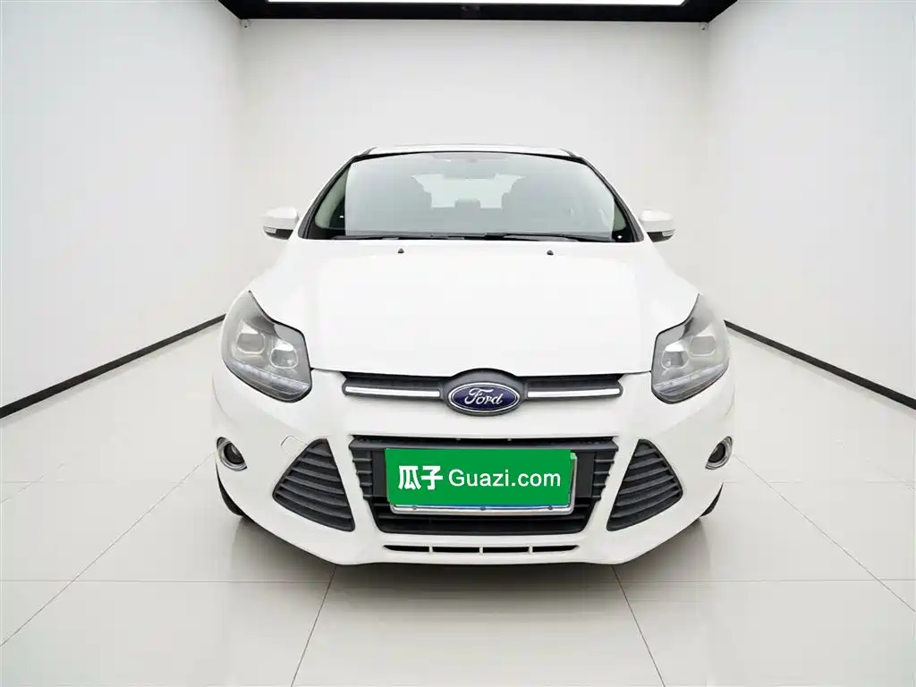 Ford Focus 2015 — фото 3