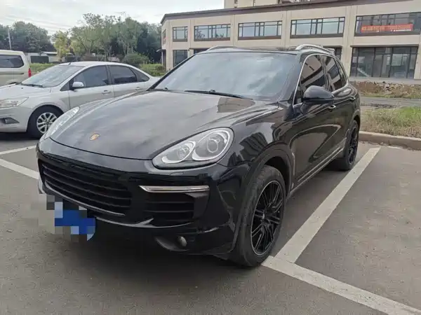 Porsche Cayenne 2016