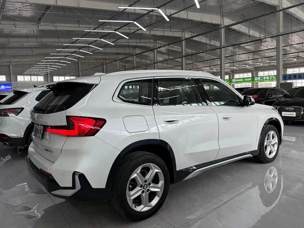 BMW X1 2023 — фото 9