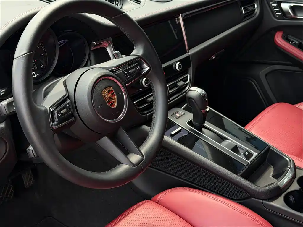 Porsche Macan 2025 — фото 12