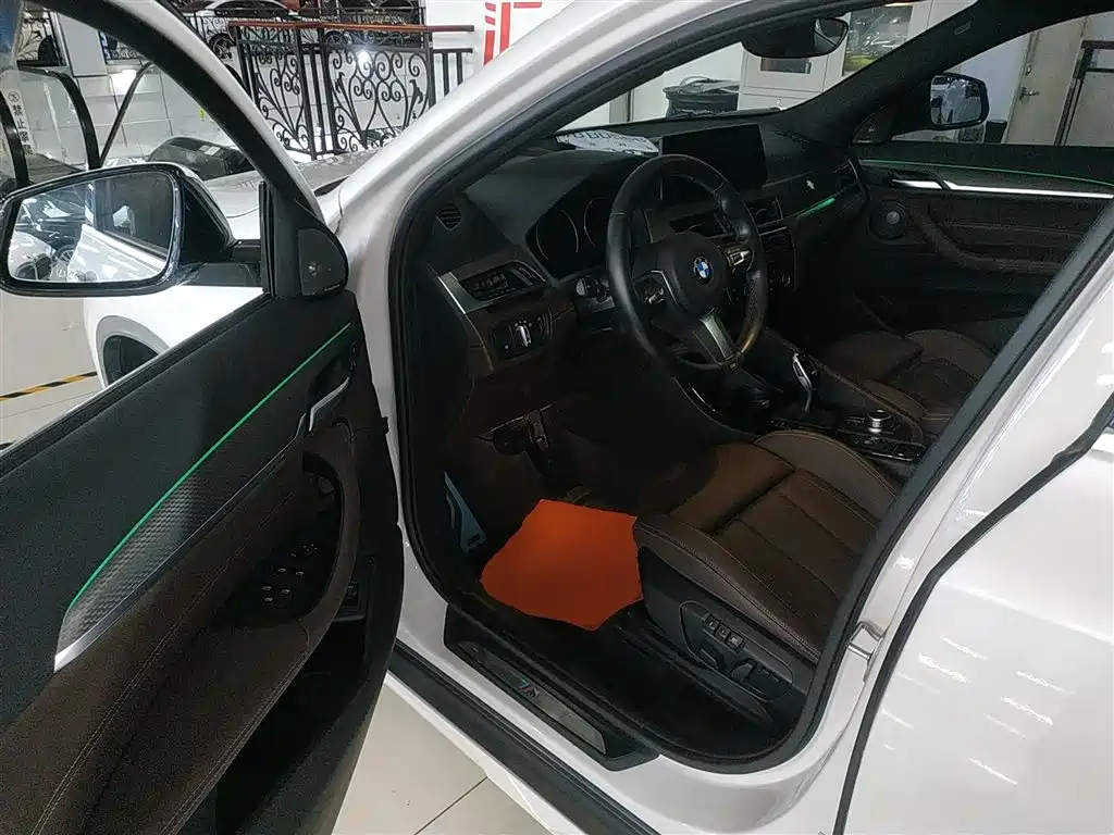 BMW X2 2020 — фото 12