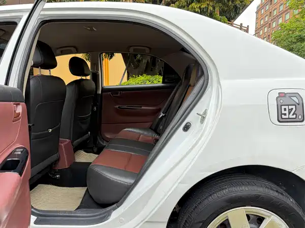 BYD F3 2016
