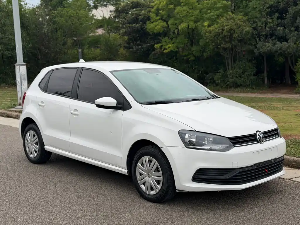 Volkswagen Polo 2017 — фото 3