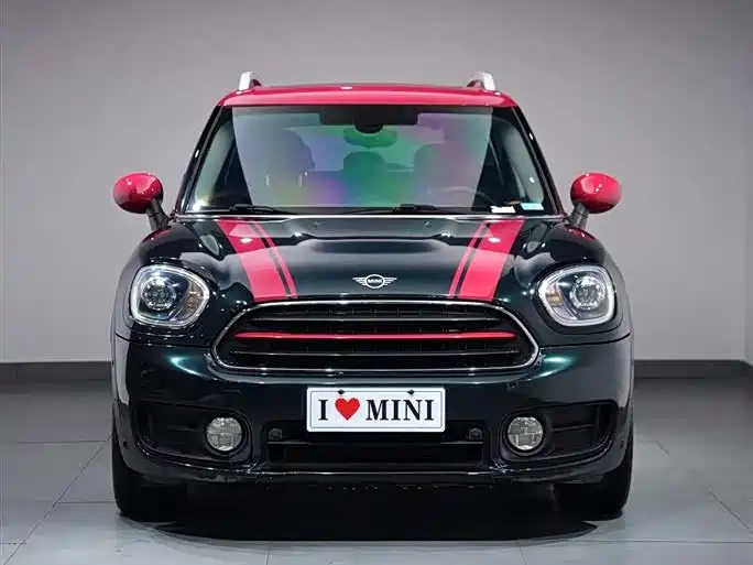 MINI Countryman 2019 — фото 12