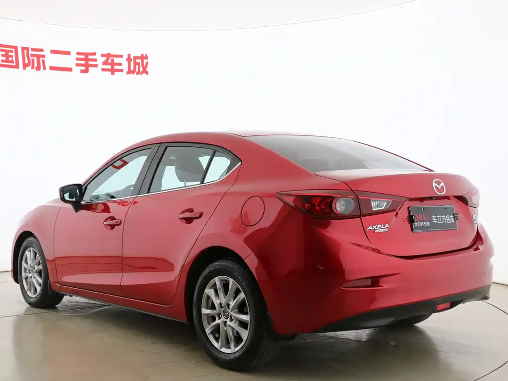 Mazda 3 Axela 2016 — фото 3