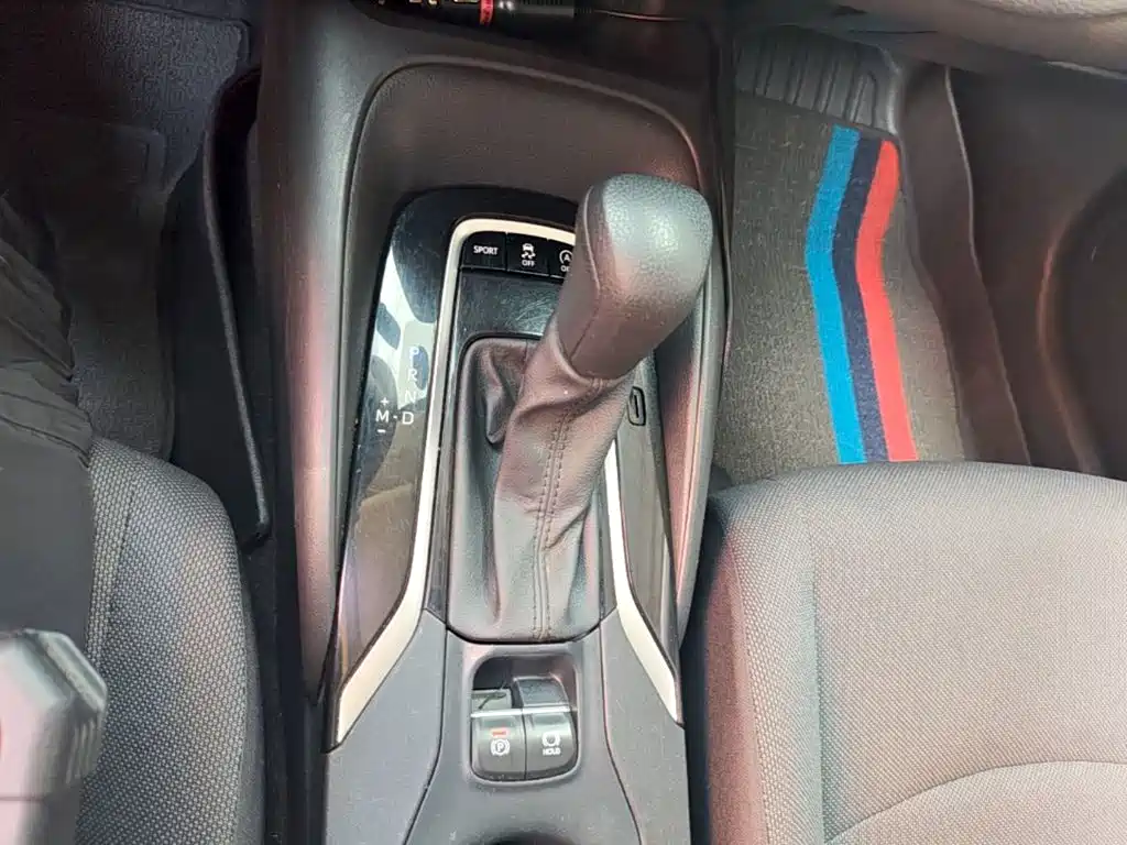 Toyota Corolla 2020 — фото 14