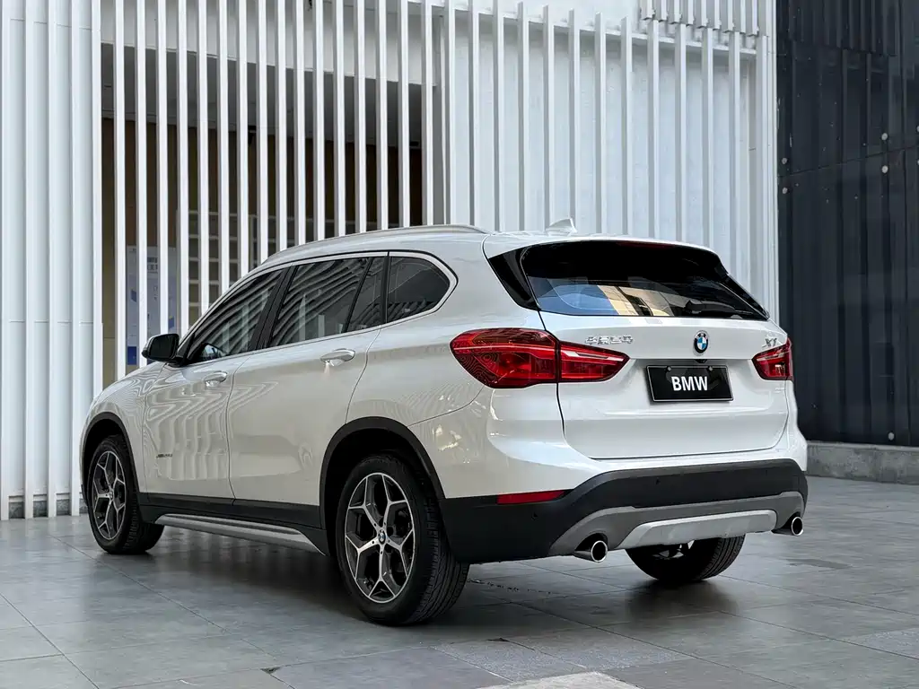 BMW X1 2018 — фото 10