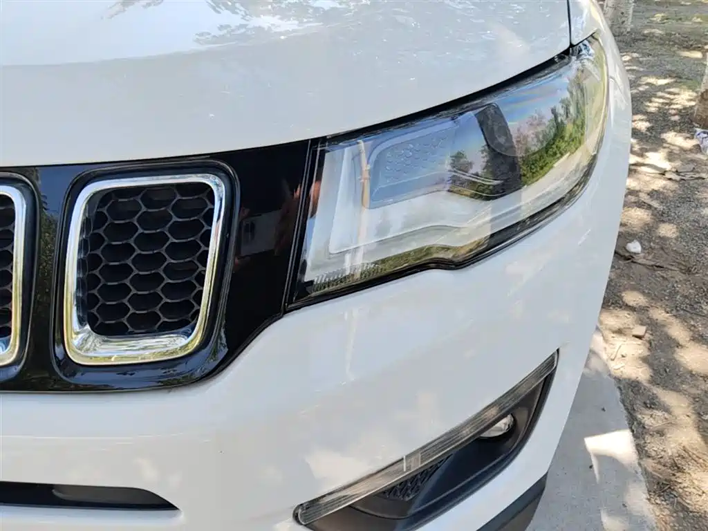 Jeep Compass 2020 — фото 24