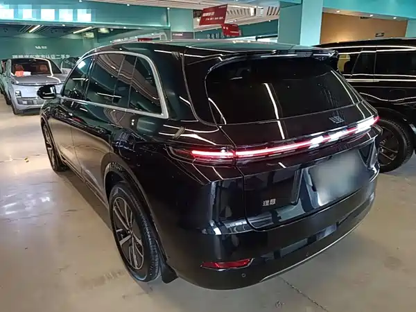 Li Auto L7 2024