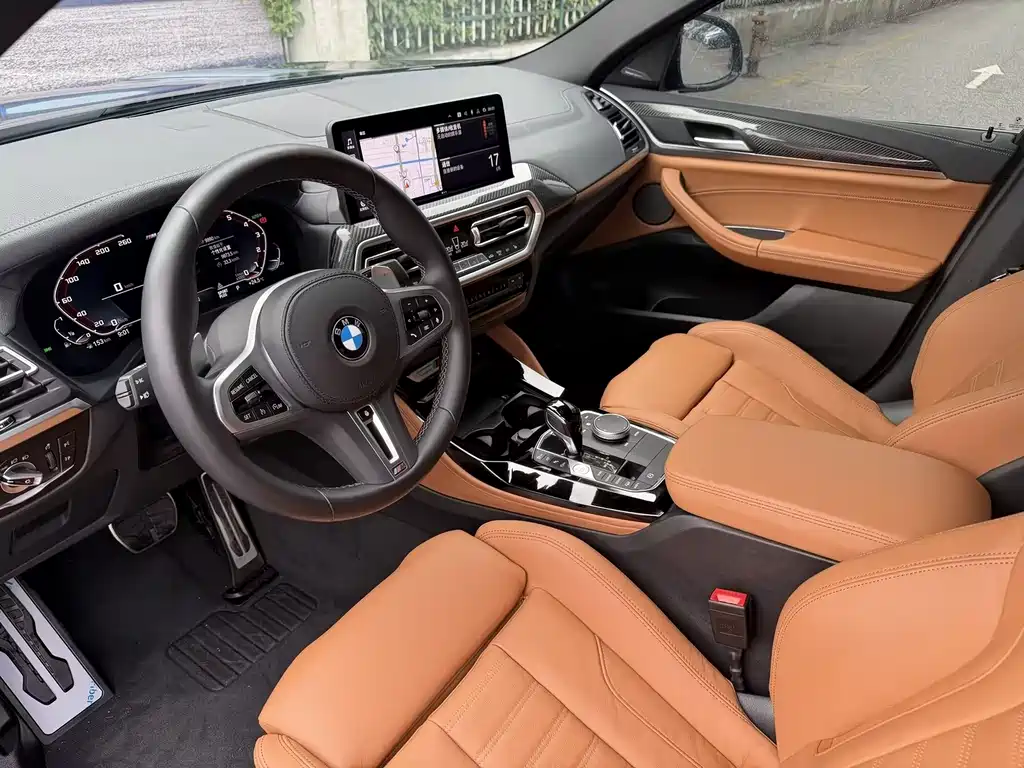 BMW X4 M40i 2023 — фото 16
