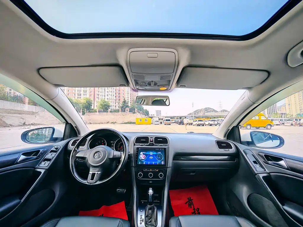 Volkswagen Golf 2014
