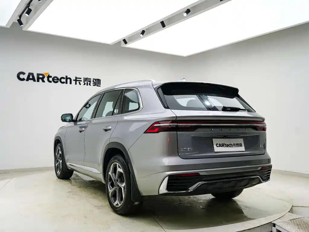 Geely Xingyue L 2022 — фото 17