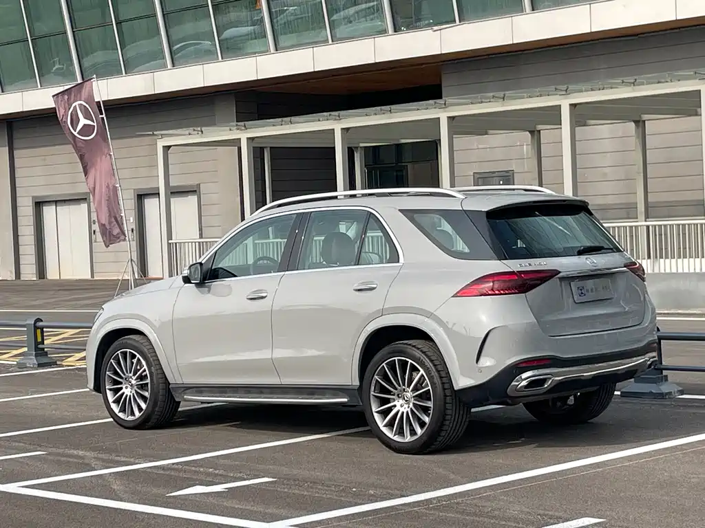Mercedes-Benz GLE 2023 — фото 9