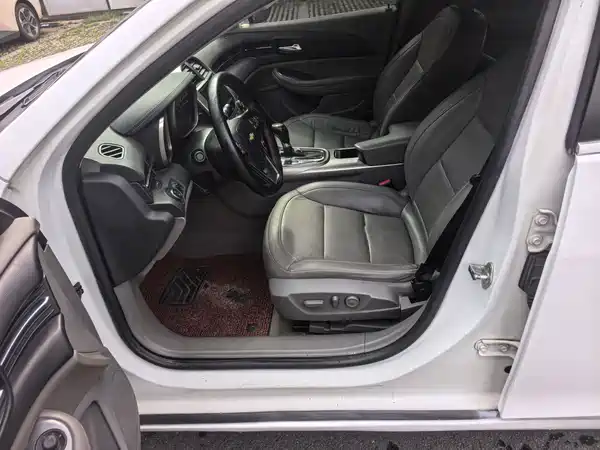 Chevrolet Malibu 2015