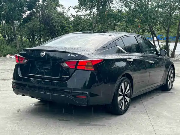 Nissan Teana 2020
