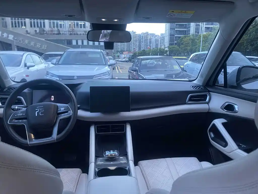 BYD Yuan UP 2024
