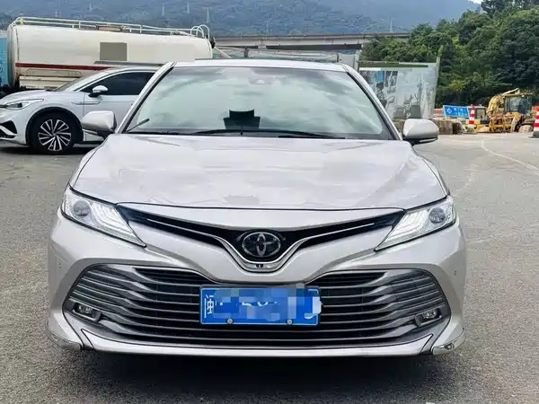 Toyota Camry 2019
