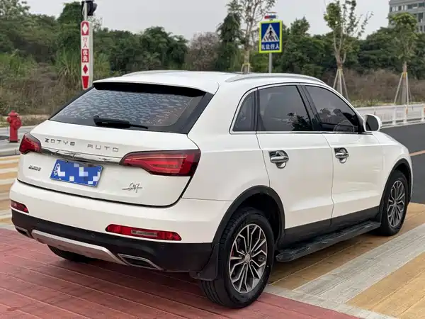 Zotye SR7 2017