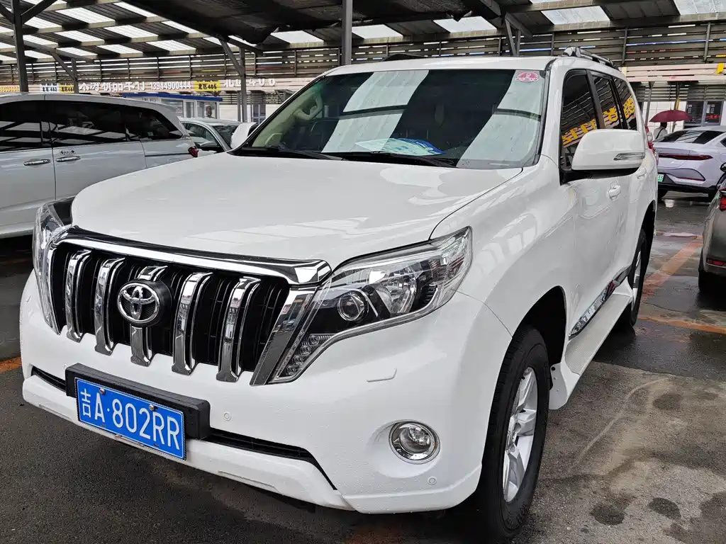 Toyota Prado 2014 — фото 3