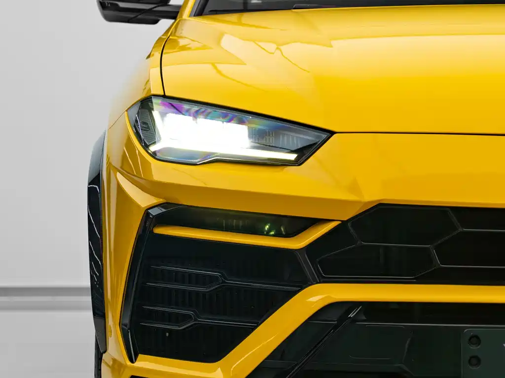 Lamborghini Urus 2020 — фото 9