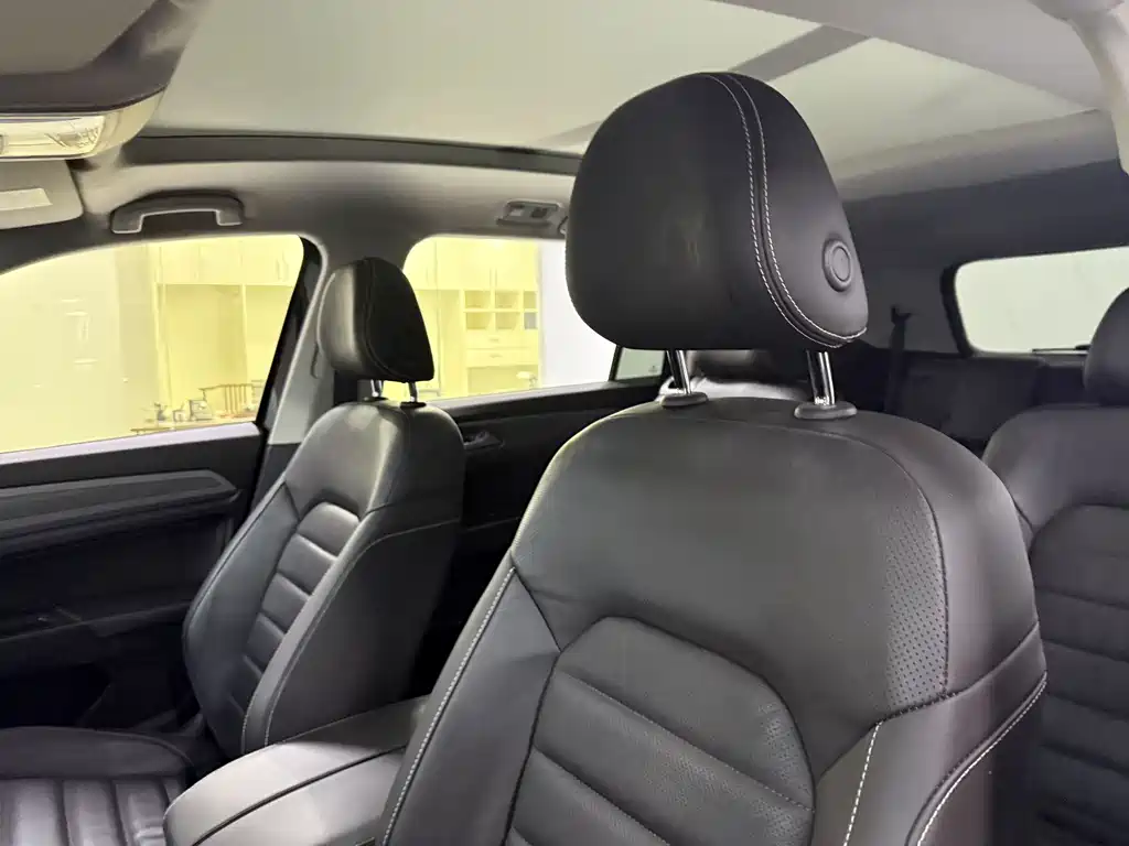 Volkswagen Teramont 2018 — фото 12