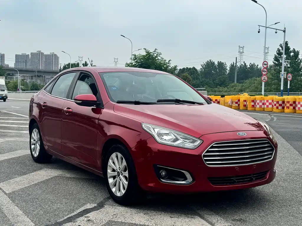 Ford Escort 2017