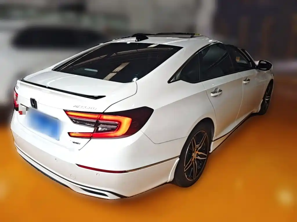 Honda Accord 2022 — фото 12