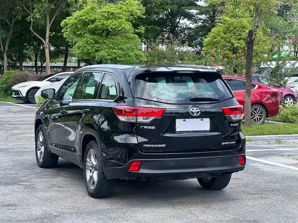 Toyota Highlander 2019
