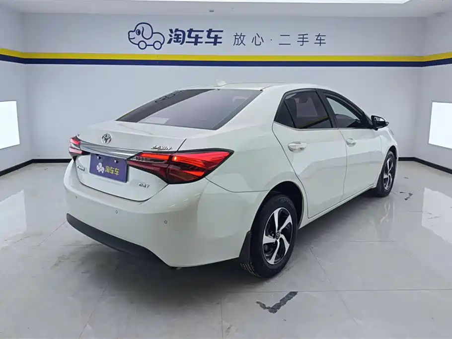 Toyota Levin 2018 — фото 3