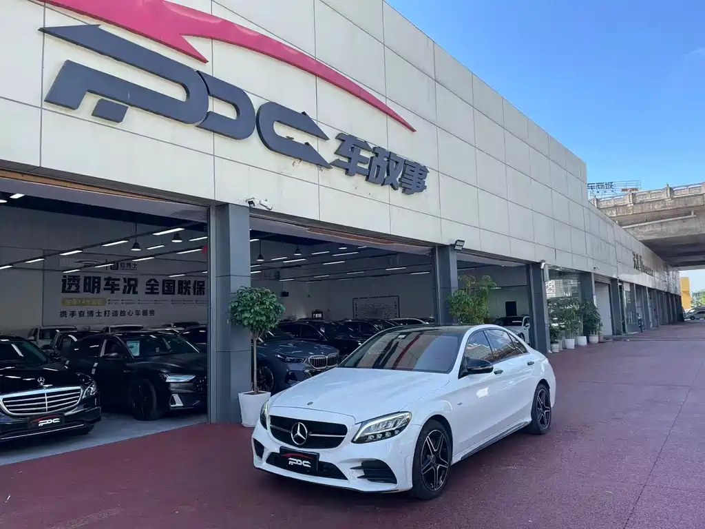 Mercedes-Benz C-Class 2021 — фото 16