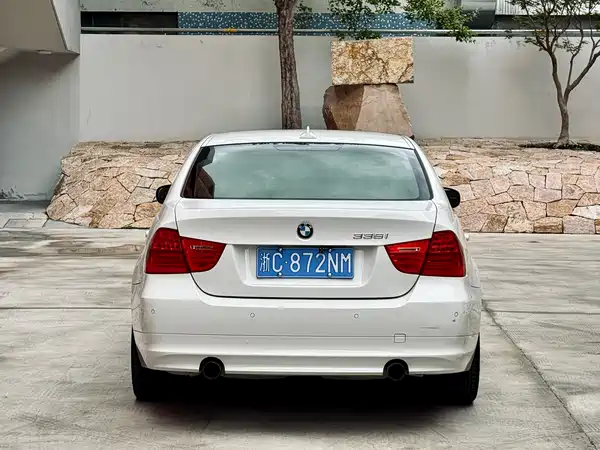 BMW 3 Series 2012