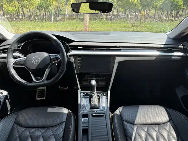 Volkswagen CC 2024