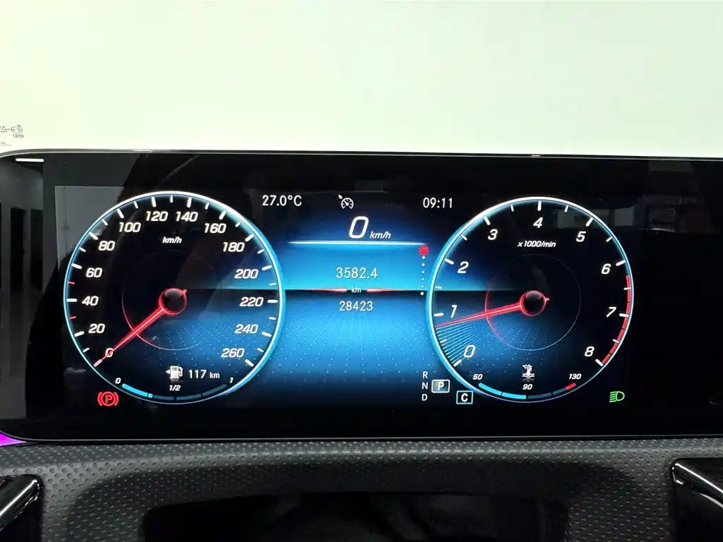 Mercedes-Benz A-Class 2021 — фото 23
