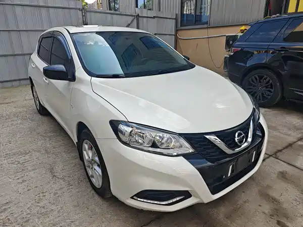 Nissan Tiida 2021