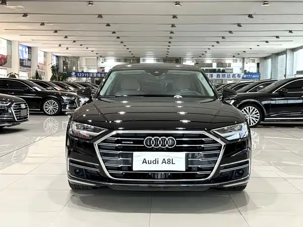Audi A8 2021
