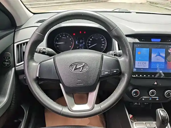 Hyundai ix25 2015