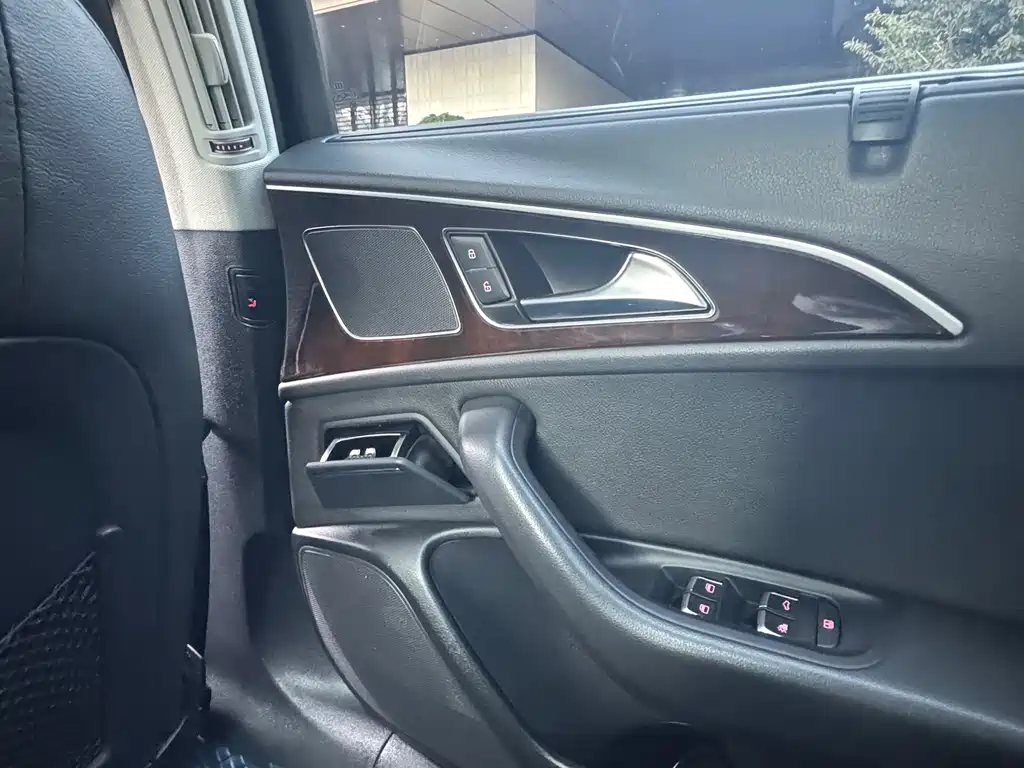 Audi A6L 2016 — фото 22