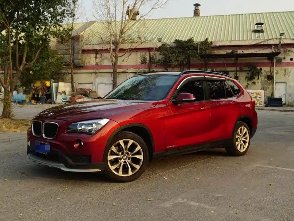 BMW X1 2015 — фото 3
