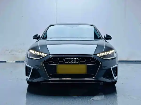 Audi A4L 2023