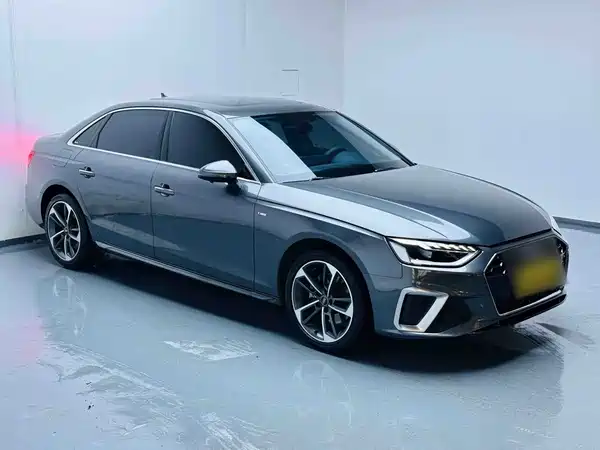 Audi A4L 2023