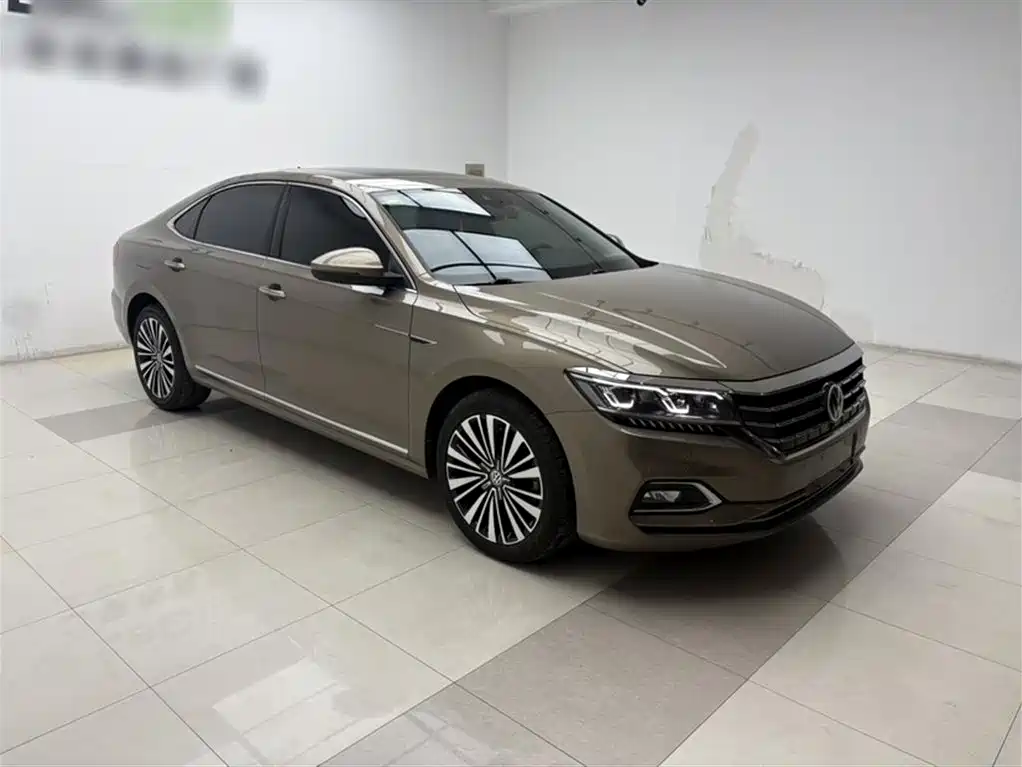 Volkswagen Passat 2019 — фото 9