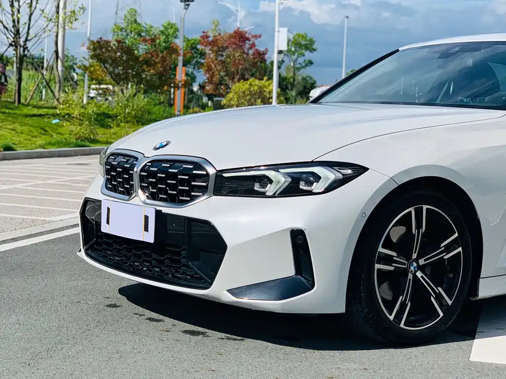 BMW 3 Series 2023