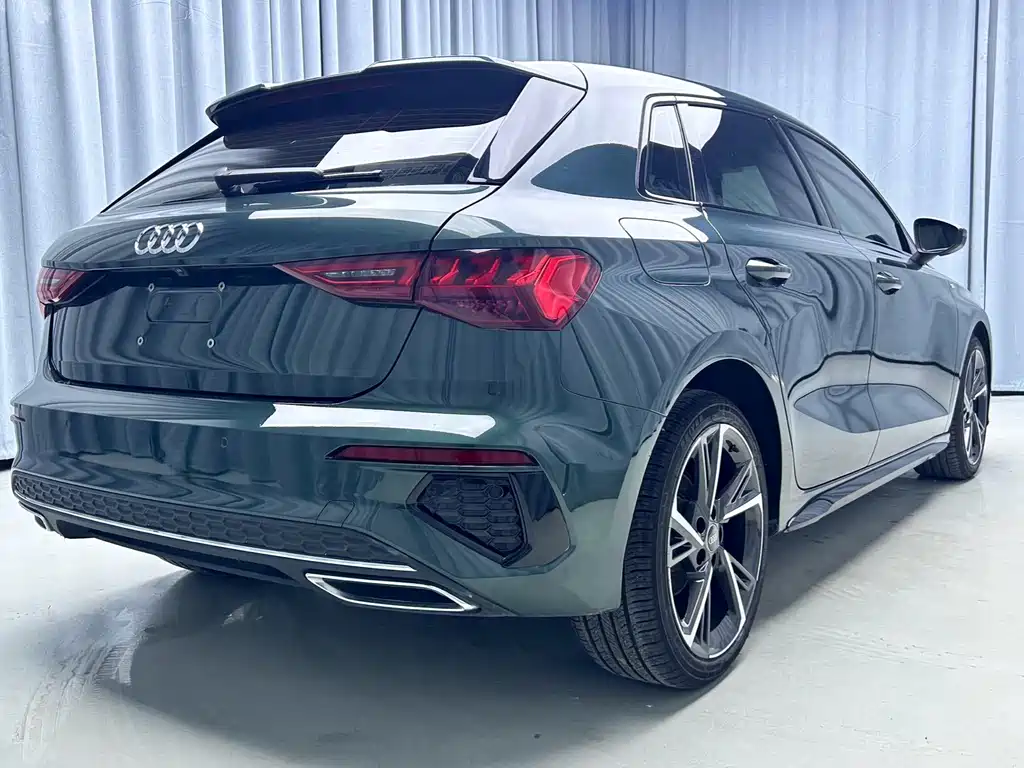 Audi A3 2024 — фото 19