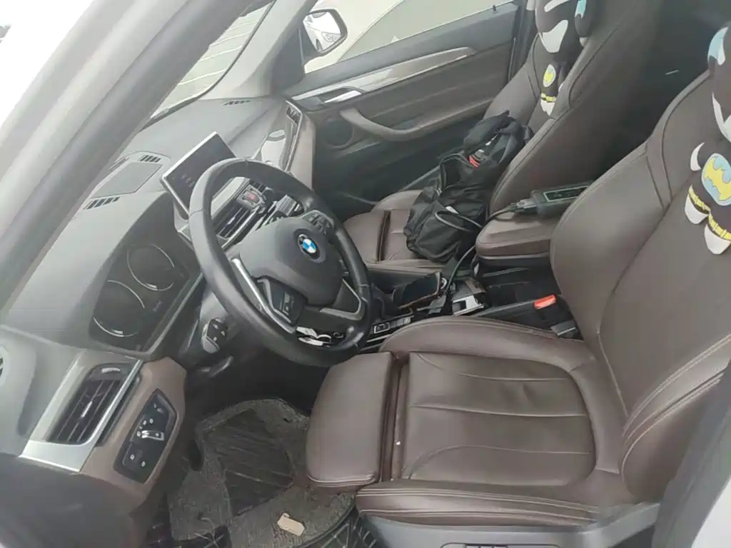 BMW X1 2019 — фото 11