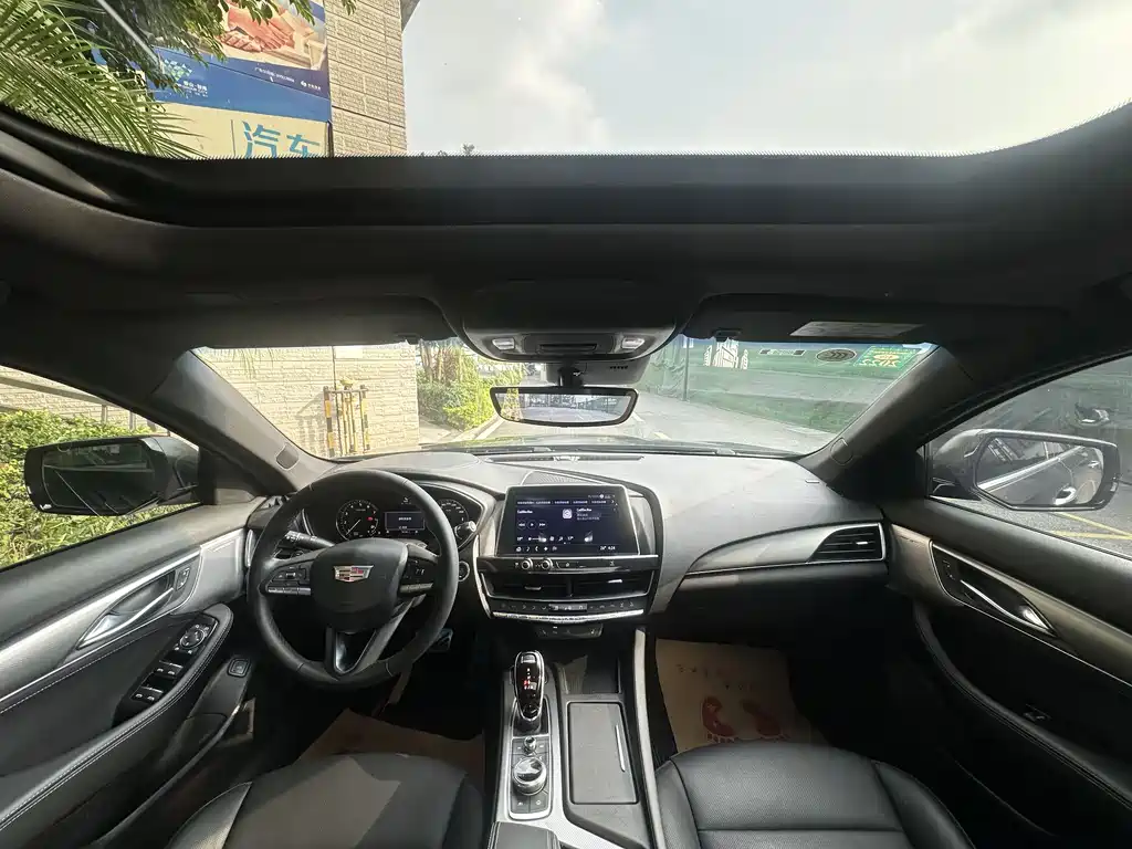 Cadillac CT5 2020 — фото 18