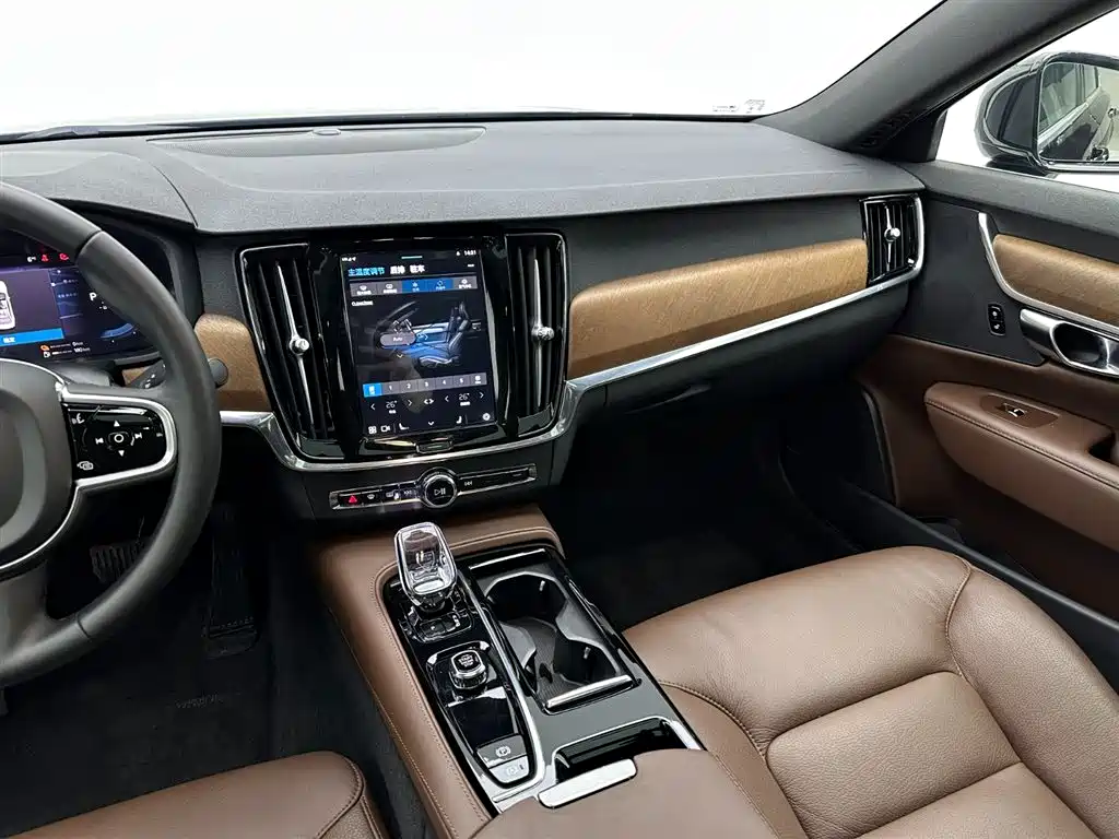 Volvo S90 PHEV 2024 — фото 15