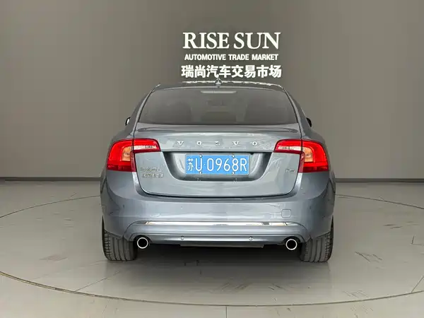 Volvo S60 2019