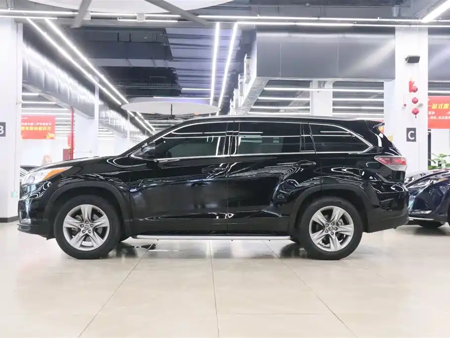 Toyota Highlander 2018