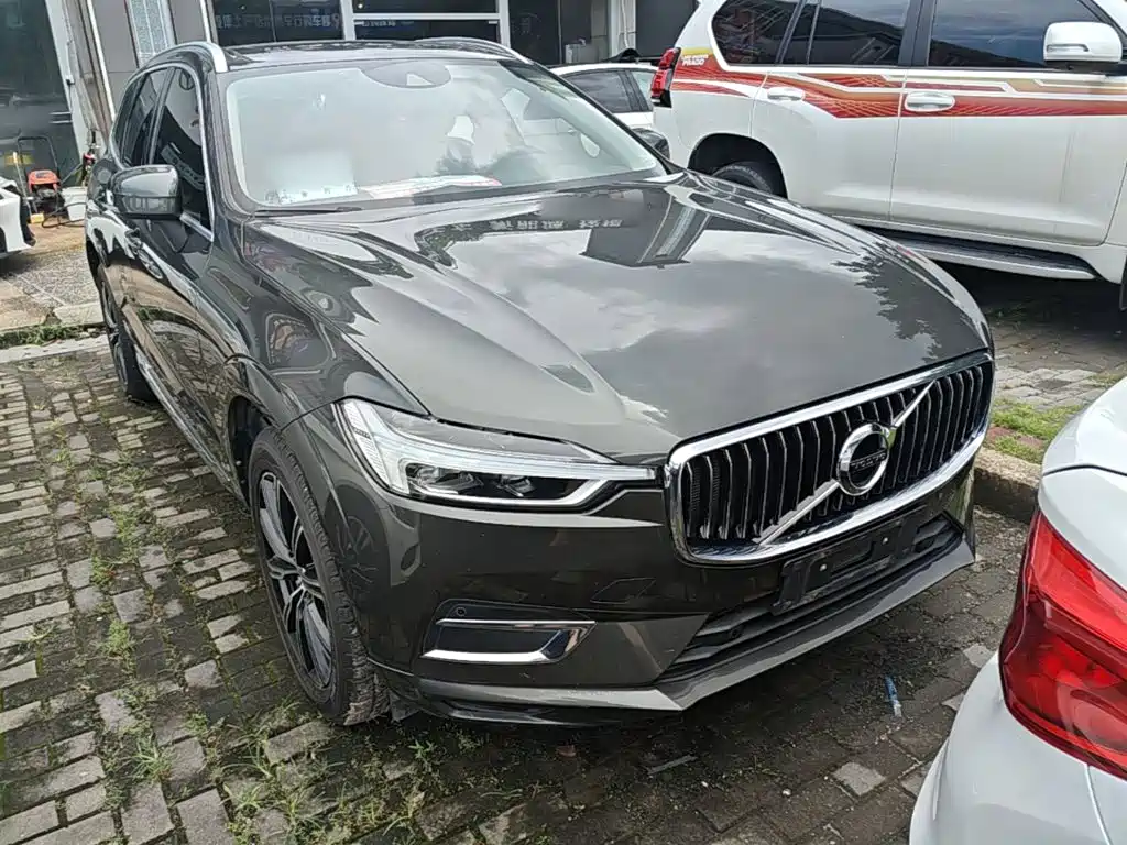 Volvo XC60 2020 — фото 4