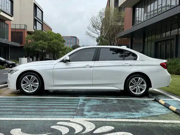 BMW 3 Series 2017